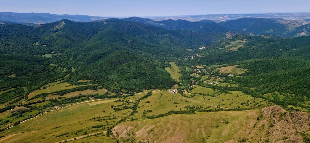 Panoramă de pe Piatra secuiului